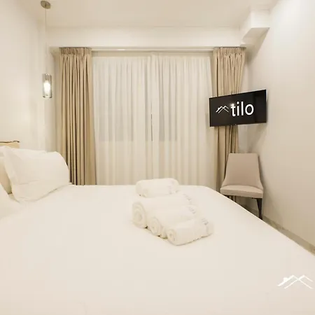 Lux 1m | 1br | A/c | Wifi| 6pax By Tilo *